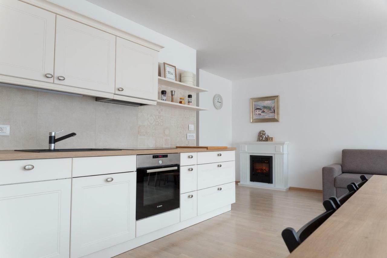 Auredius Deluxe Apartment クランスカゴーラ エクステリア 写真