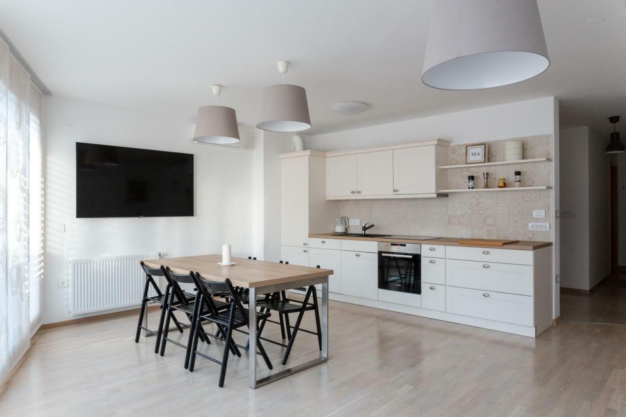 Auredius Deluxe Apartment クランスカゴーラ エクステリア 写真