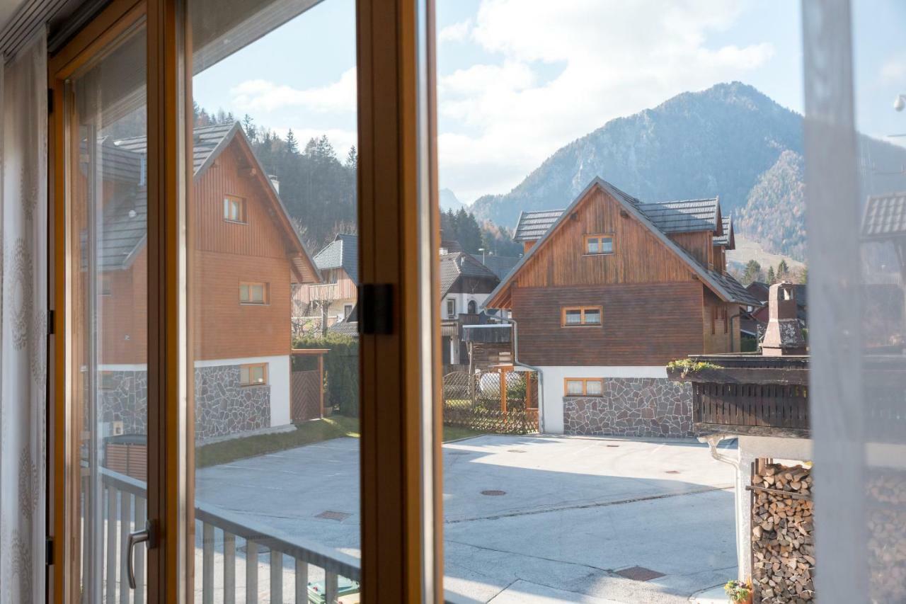 Auredius Deluxe Apartment クランスカゴーラ エクステリア 写真